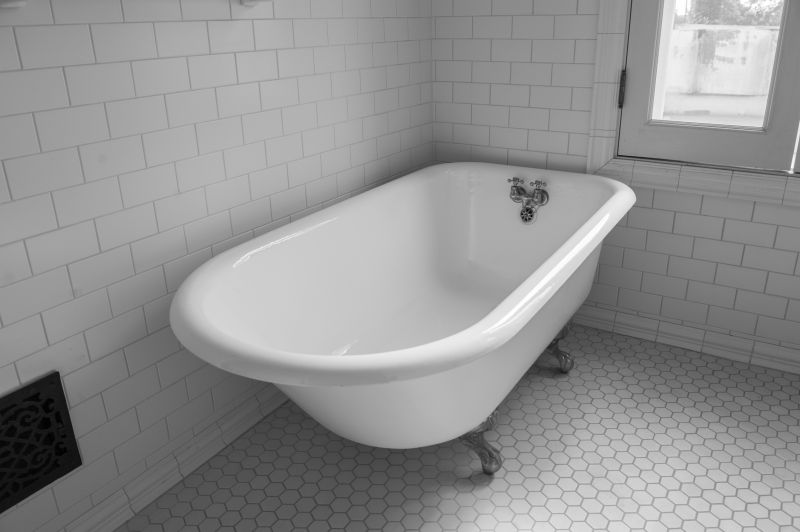 Durable Cast Iron Bathtub